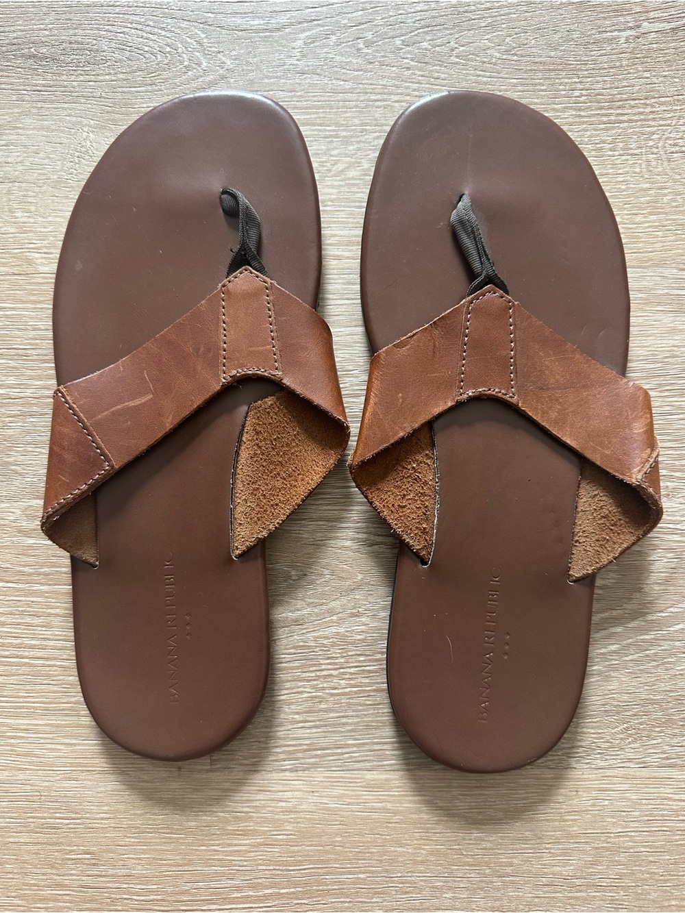Banana Republic Brown Leather Thong Sandals